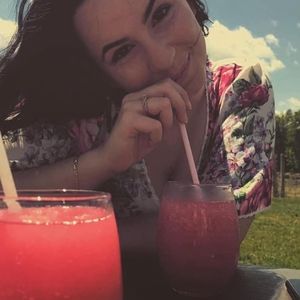 Meet your Posher, Alyssa